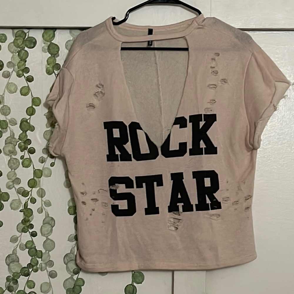 Rocks Star Distressed Tee